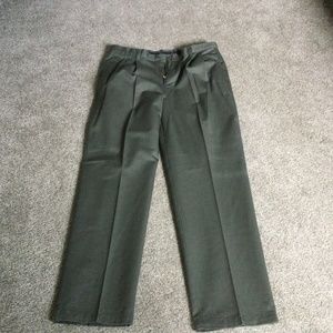 Mens Dockers Khakis olive color ( tan green ? )  38x34